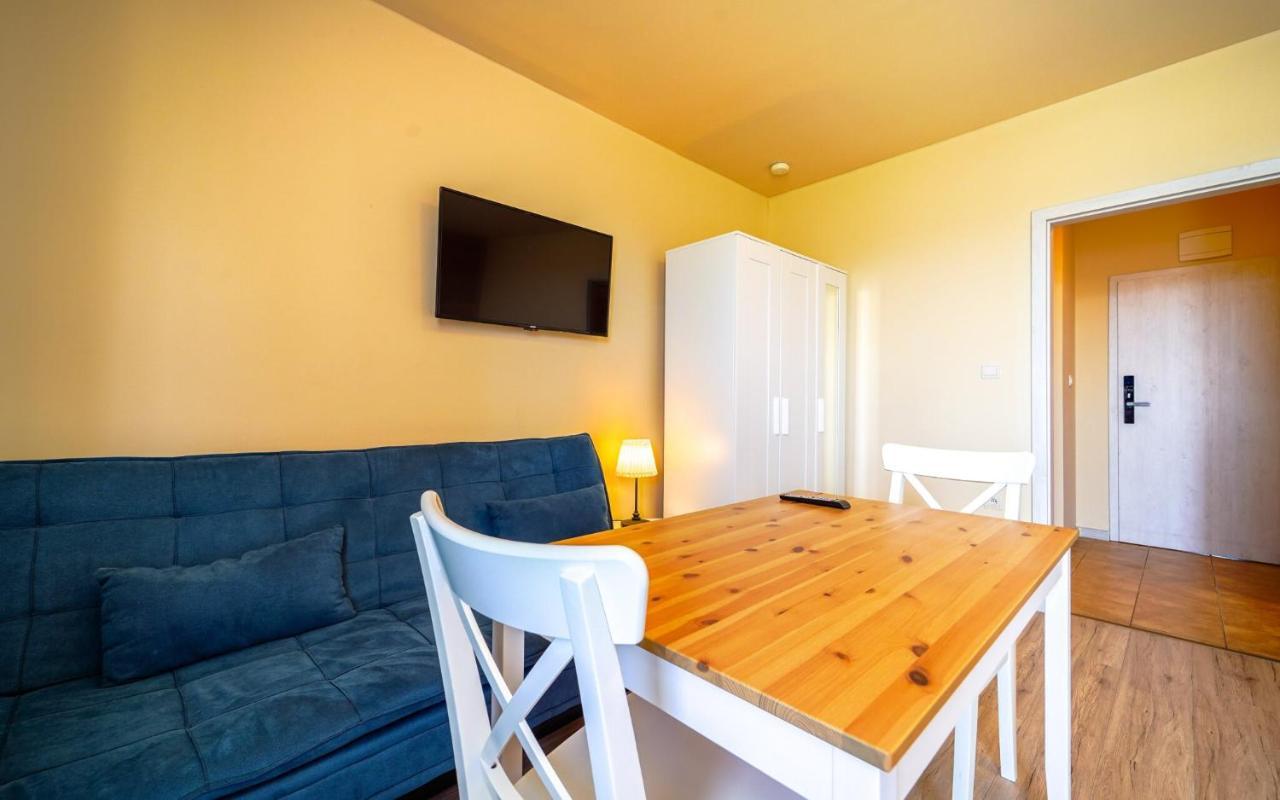 Apartmany Karmon Park Veľký Meder Exteriör bild